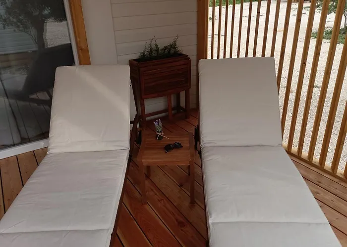 캠프장 Lado Mobile Croatia, Camp Oaza Lucica, 드라게