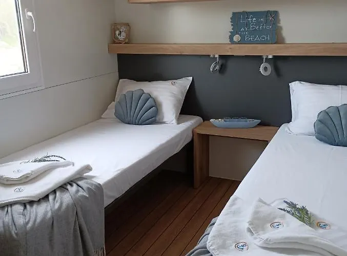 Lado Mobile Croatia, Camp Oaza Lucica, Кемпинг *